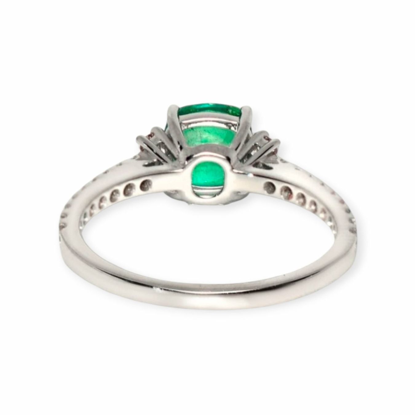 Anelli: Smaragd-Ring 14k Weissgold 1,08ct – Nuovo e nell'imballaggio originale da Illnau venduto da Juwelier_Mahler_GmbH 3