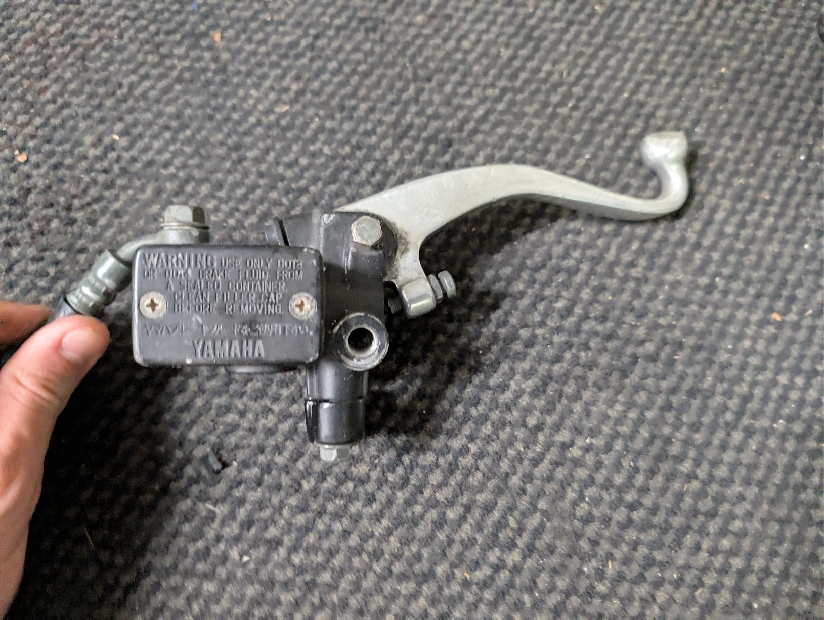 Yamaha Tutti i ricambio per moto: Yamaha DTR 125 Bremssatel Vorne – Usato da Mellingen venduto da jea_hkf9 1