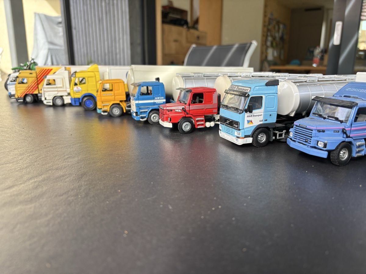 Tekno Modellbausätze & Standmodelle: Lkw Modell Sammlung  – Gebraucht aus Wattwil von Mueller842 3