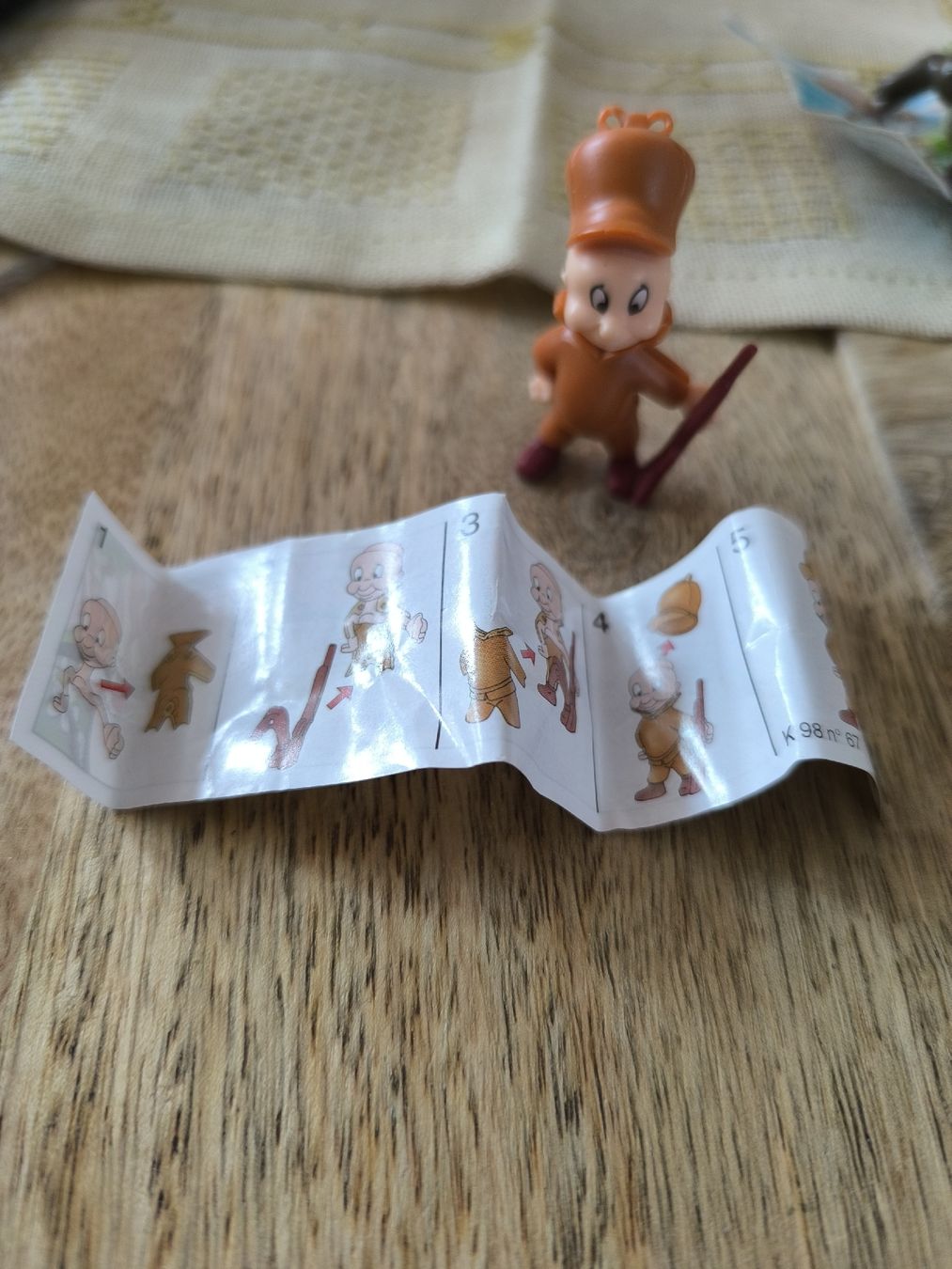 Statuette: Ü-Ei Figuren Looney Tunes – Usato da Langenthal venduto da SchwarzeRose5 3