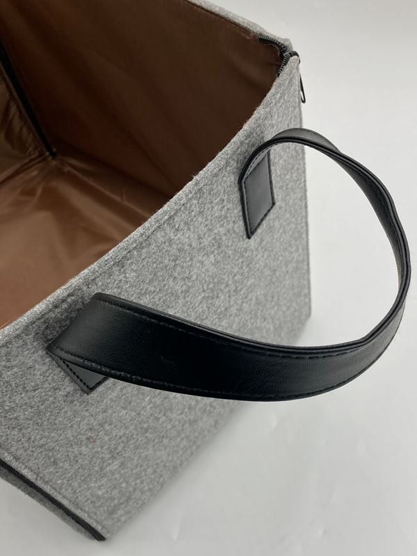 Borse: SCHULANA | Filztasche | grau – Usato da Wittenbach venduto da Restwert_St-Gallen 5
