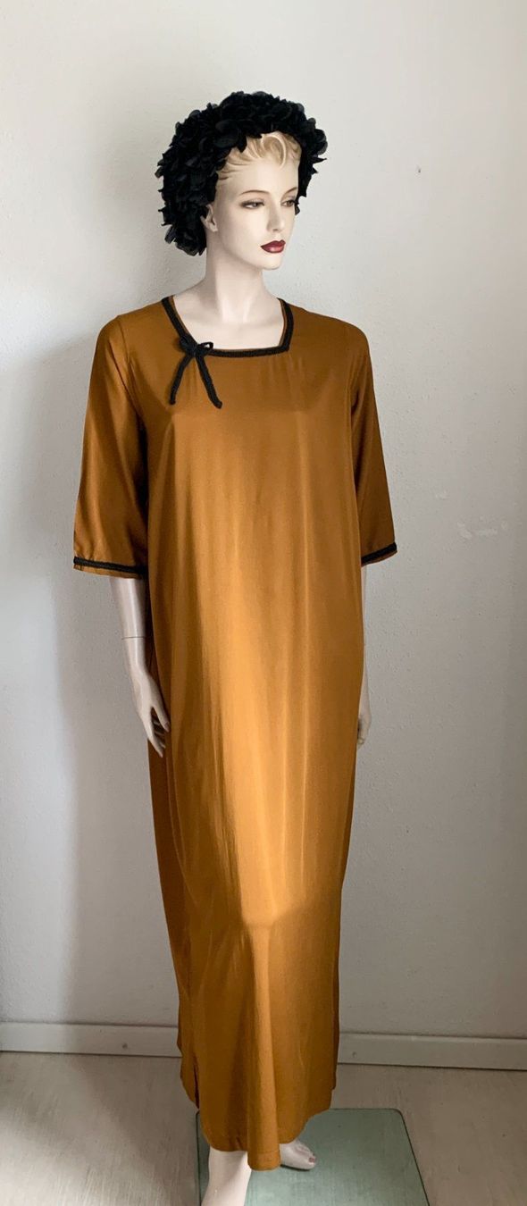 Tuniche: Langes Vintage Kleid/Tunika in Ockerfarbe – Usato da Kloten venduto da Nephty 4