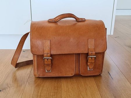 Leder Schultasche