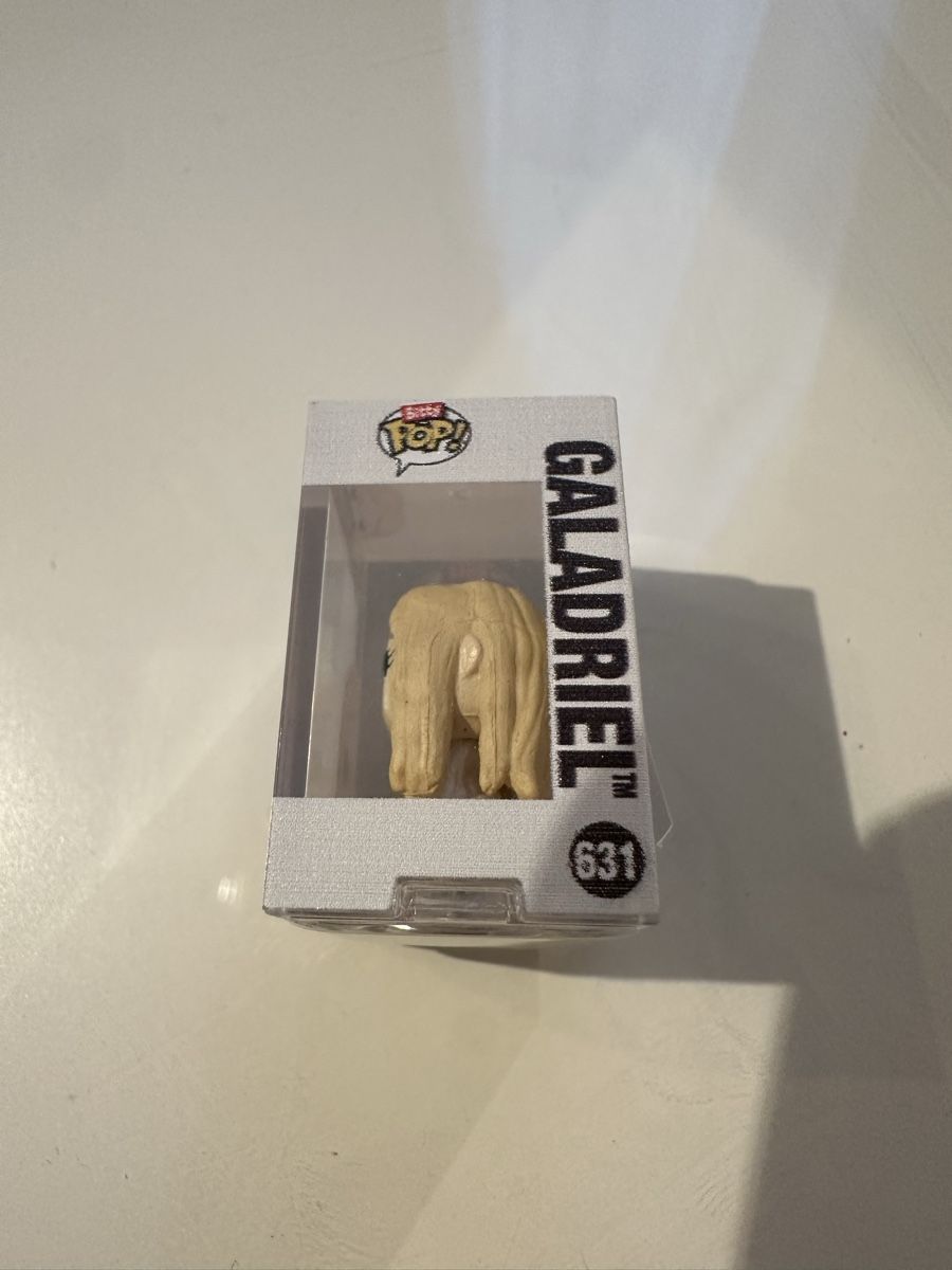 Funko Statuette: Bitty POP Galadriel 631 – Nuovo e nell'imballaggio originale da Gordola venduto da EleSecondHand-TCG 3