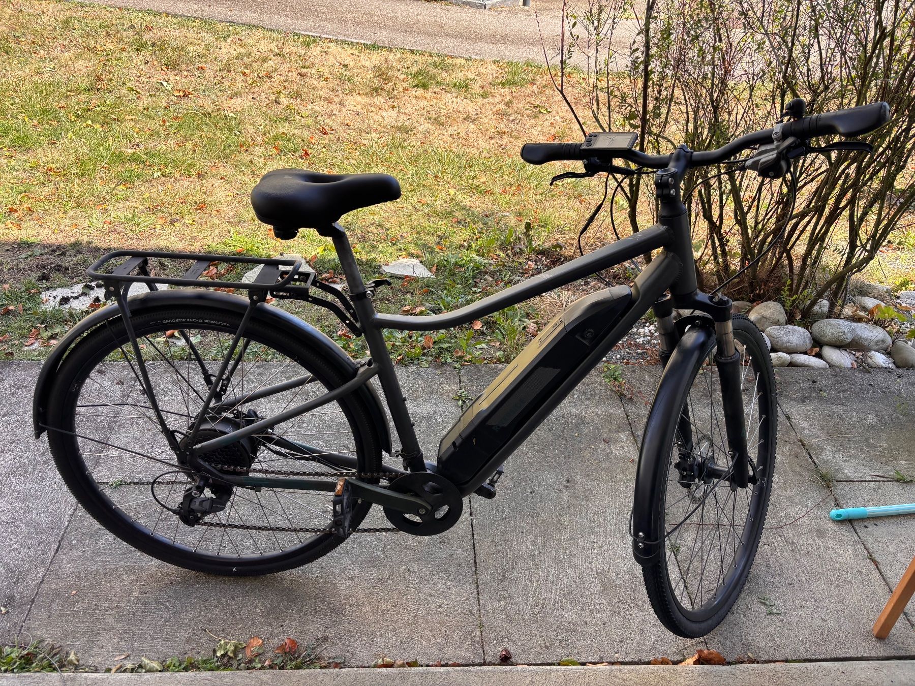 Decathlon Velos: E-Bike Riverside 500E ab 1.- – Gebraucht aus Olten von pas_k8fr