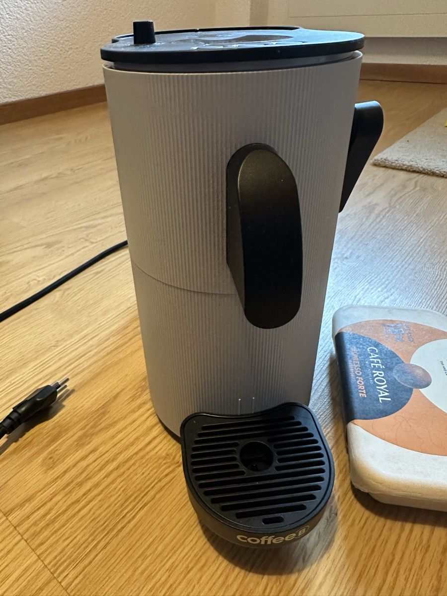 Coffee B Kaffeemaschinen & Espressomaschinen: Coffee B Maschine mit 32 Kugeln – Gebraucht aus Münsingen von Secondhand89 1