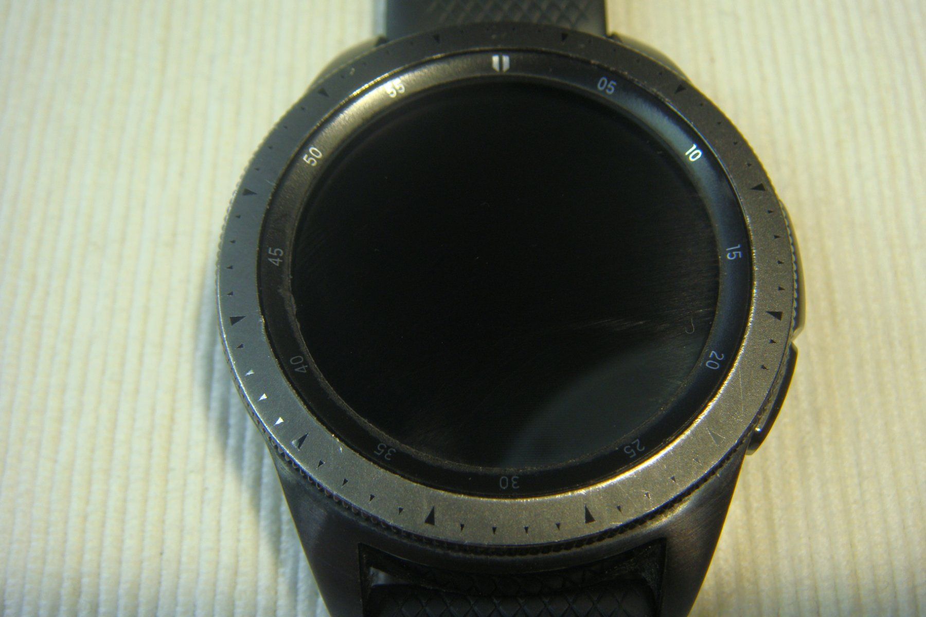 Samsung Smartwatch: Samsung Galaxy SM-R810 – Usato da Emmenbrücke venduto da kuhn4951
