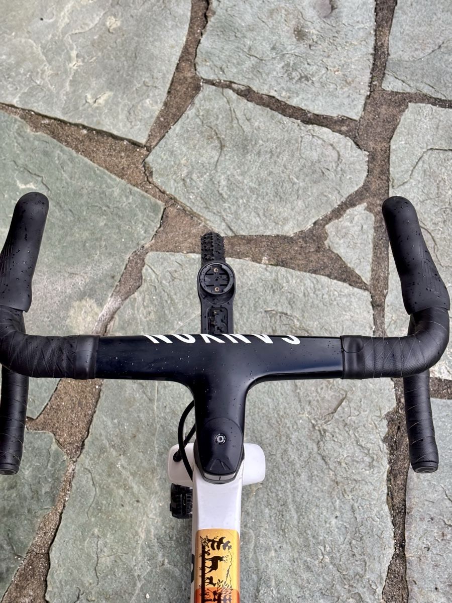 Canyon Biciclette: Canyon inflite CF SLX 8 – Usato da Sciernes-d'Albeuve venduto da den_tt5y 4