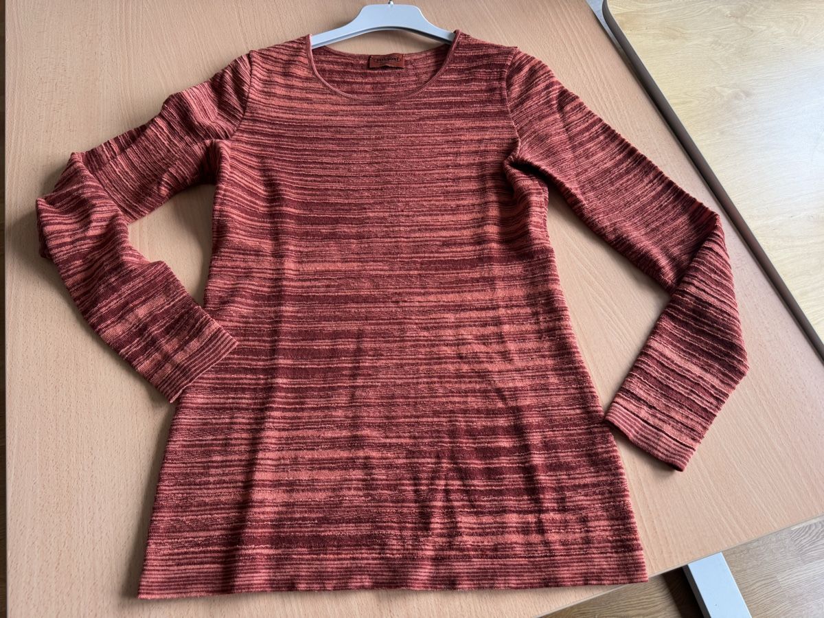 Missoni Pullover & Sweatshirts: Pull Missoni rayé paprika, taille M – Gebraucht aus Morges von sandy069 2