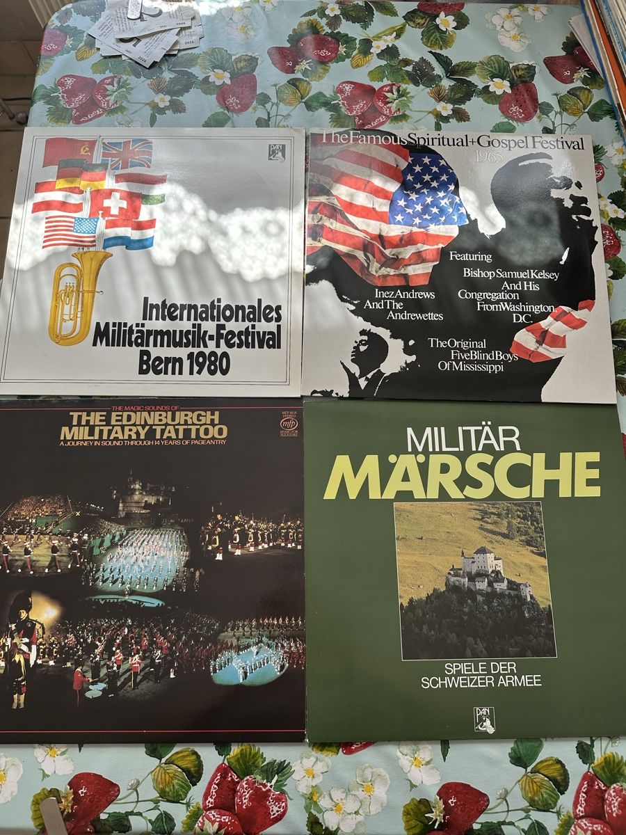 Dischi in vinile: Schallplatten Sammlung mit diversen Genres – Usato da Bettingen venduto da Seenz 8