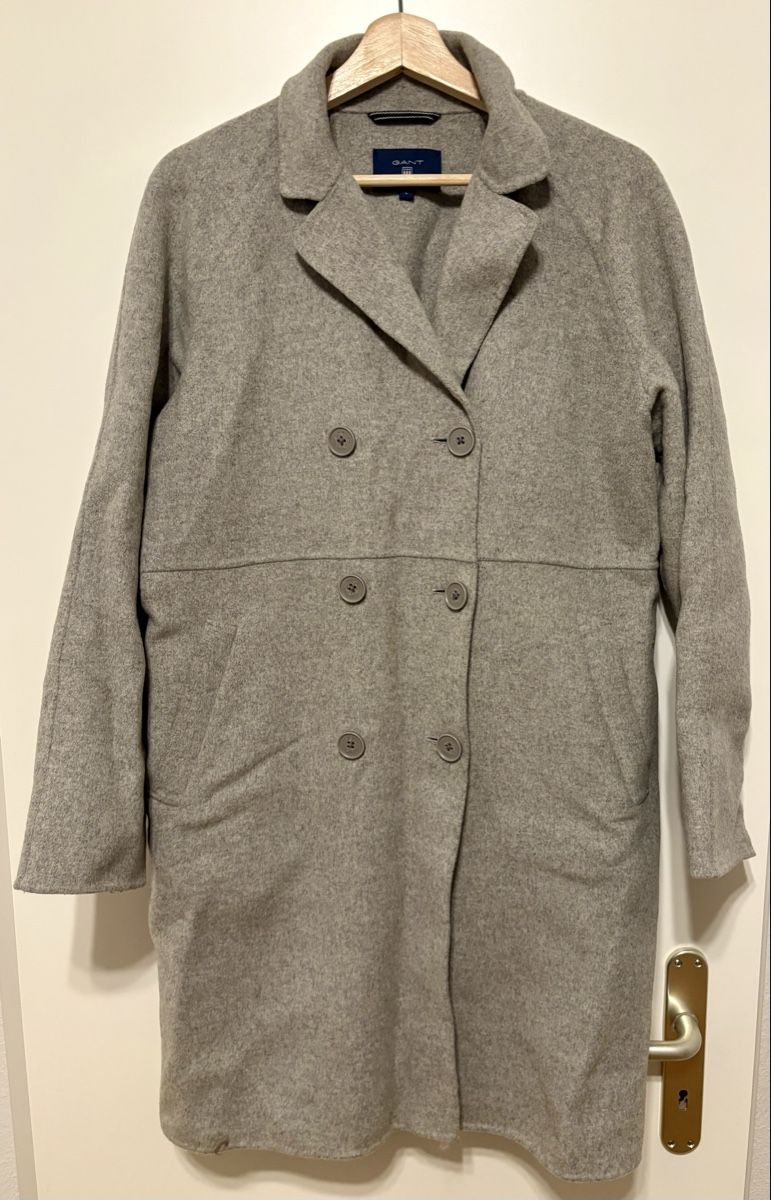Gant Cappotti: GANT Wool Blend Winter Coat, size L – Usato da Le Grand-Saconnex venduto da AlexeyYu