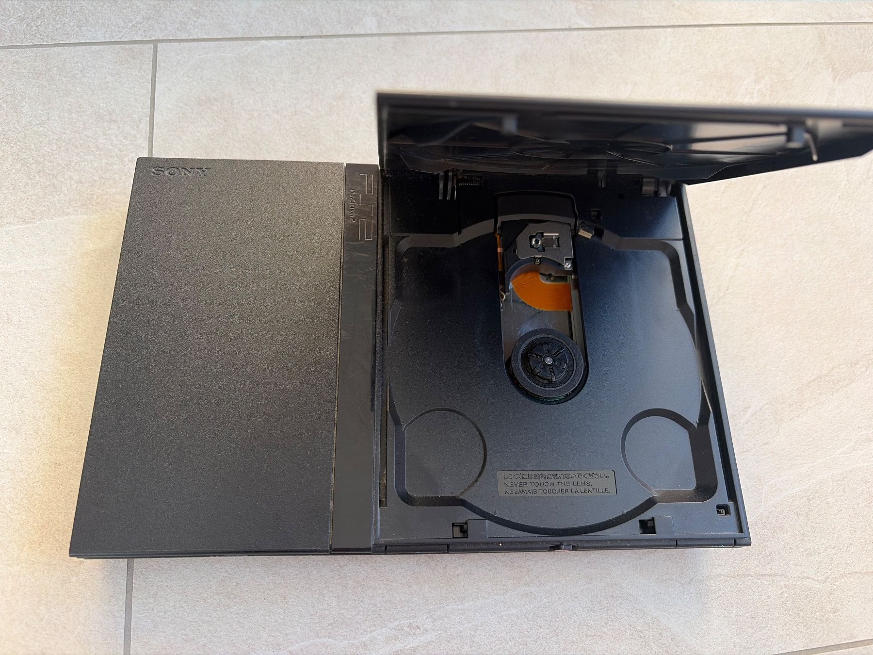 Sony Console: PS2 PlayStation Slim mit 1 Controller 9 Games und Memorycard – Usato da Rüti ZH venduto da Butterfly206cc 2