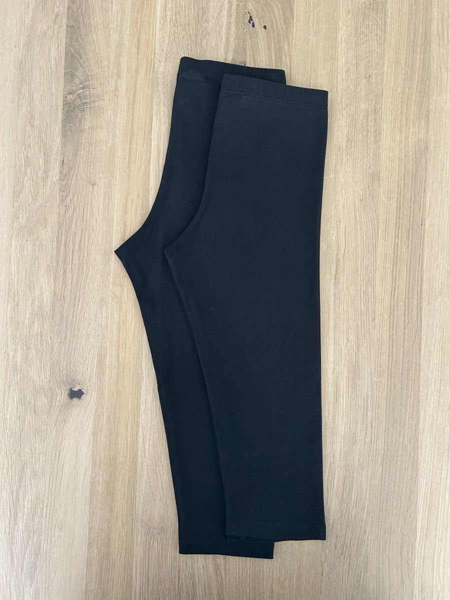 H&M Collant & Leggings: 3/4 Leggins Gr.128 schwarz – Usato da Naters venduto da Gemschhtte 1