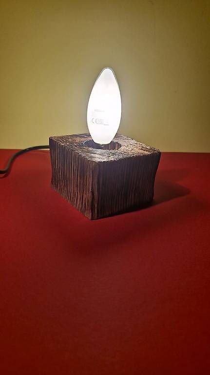 Lampade: Lampe de chevet en bois – Nuovo (secondo la descrizione) da Fully venduto da puma444