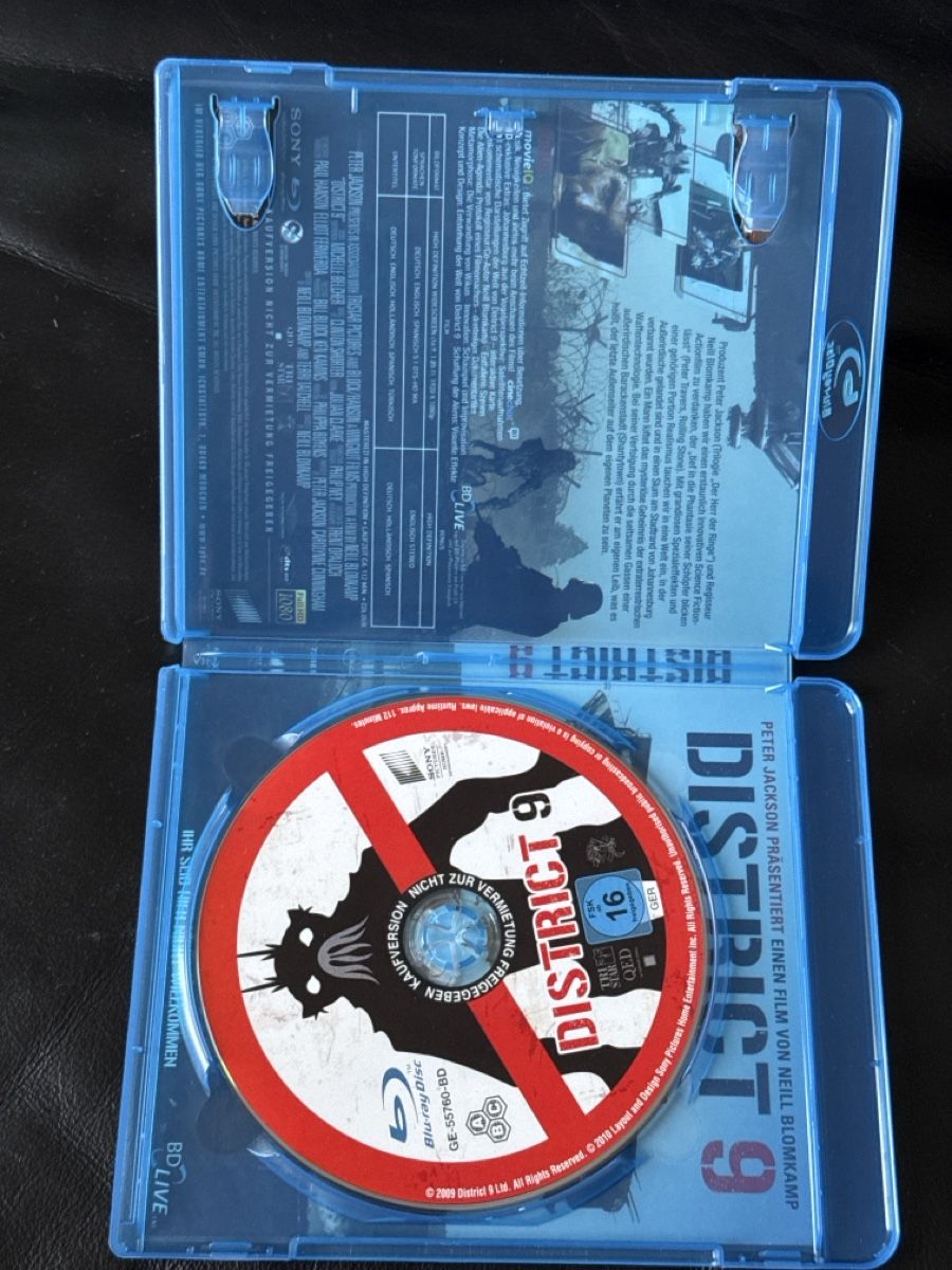 Alle DVDs: District 9 (Blu-ray) - Sci-Fi Thriller – Neu (gemäss Beschreibung) aus Bern von Gbilly 2
