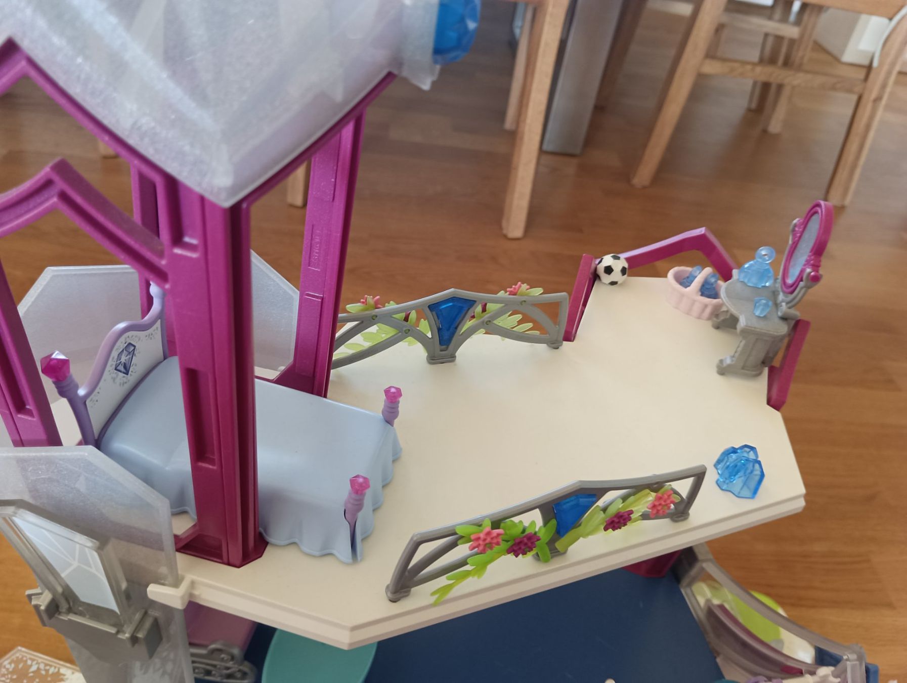 Playmobil Giocattoli: Eispalast Playmobil – Usato da Düdingen venduto da Schnee1980 3