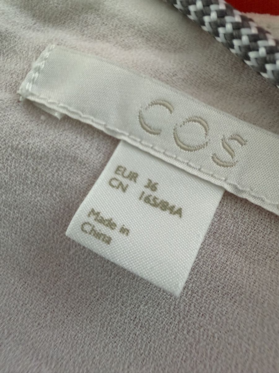 Cos Camicette: COS Blouse, Size 36 - Perfect for Spring! – Usato da Herrliberg venduto da Tubalp 2