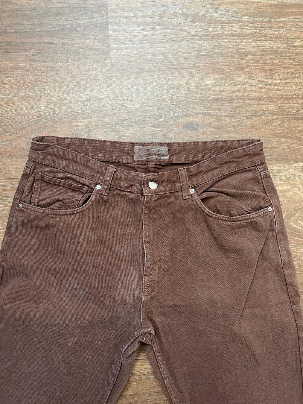 Jeans: Jean brun – Usato da Môtiers NE venduto da ElGreco3099 2