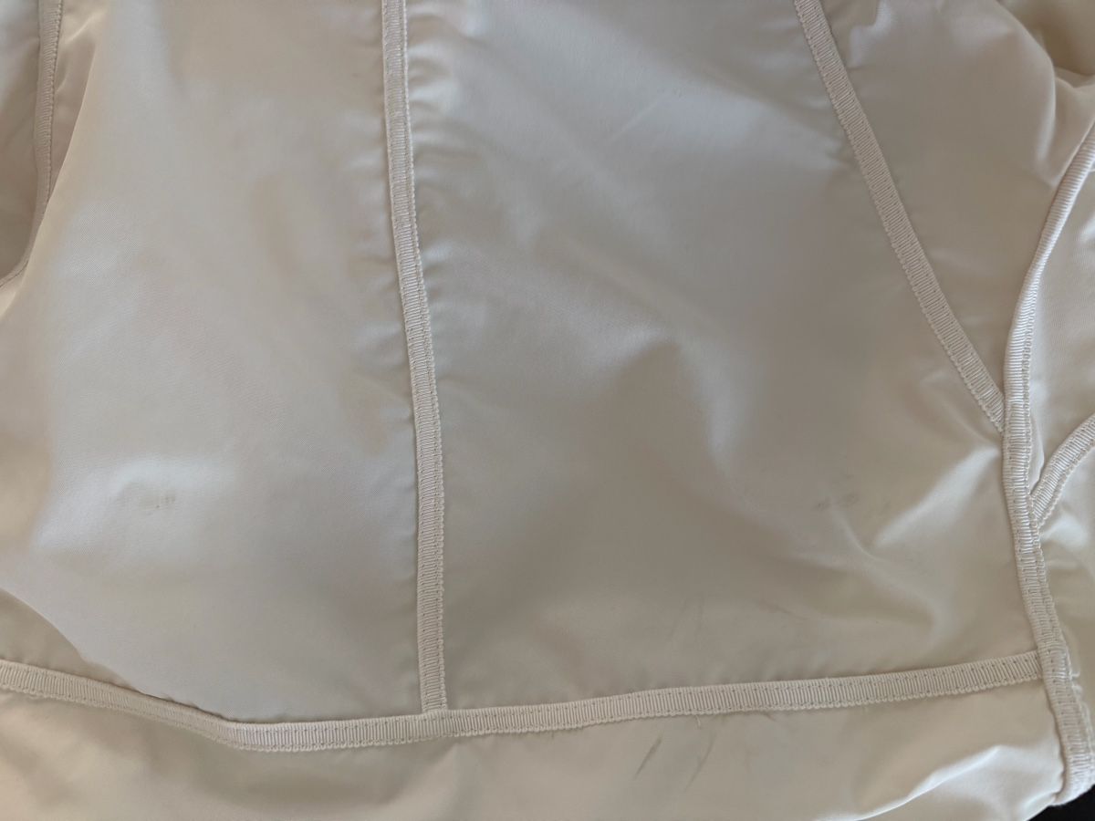 Moncler Jacken: Moncler Women Jacket Size 0 – Gebraucht aus Herrliberg von Tubalp 2