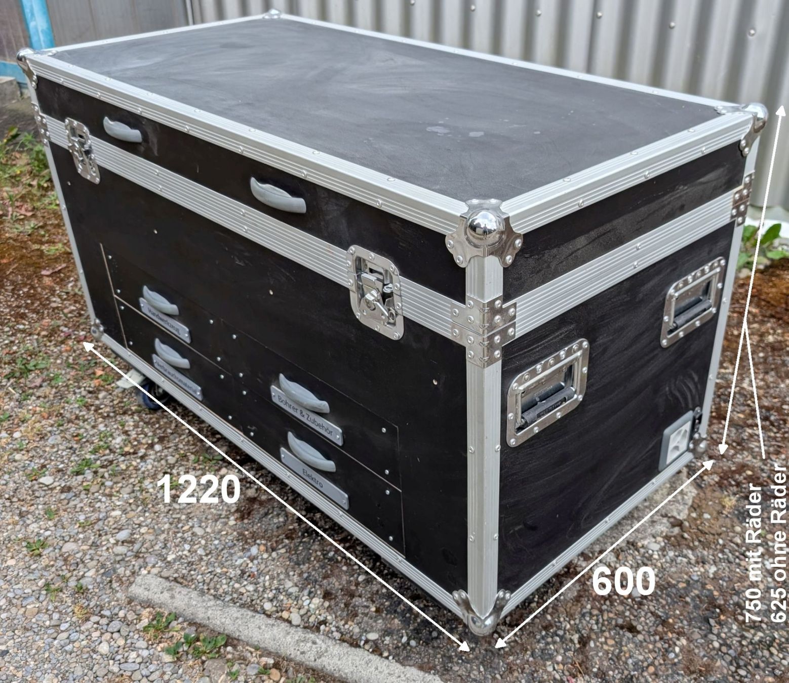 Reisekoffer: Flightcase mit Schubladen und Rollen als Werkzeugkiste – Gebraucht aus Worben von sternli27 3