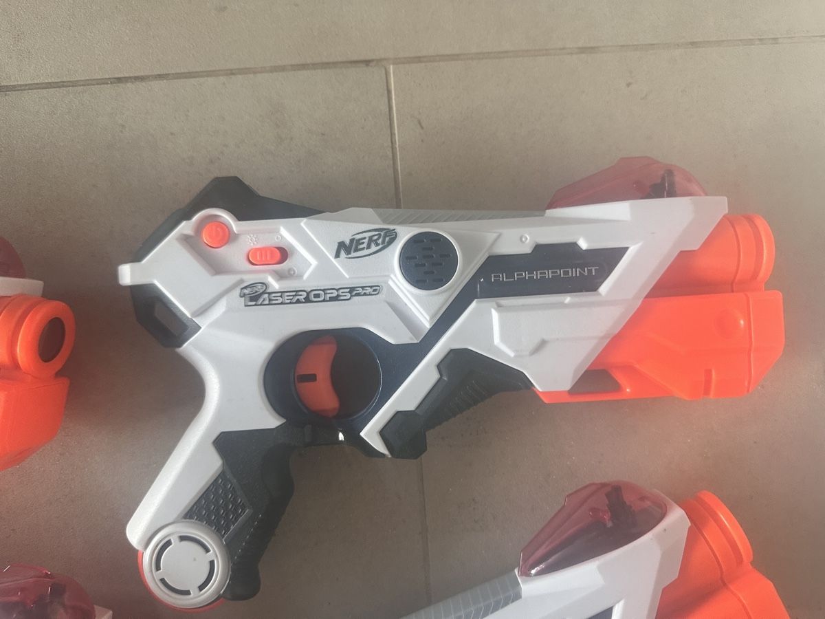 Nerf Giocattoli: 5 Nerf Laser Ops Pro Alphapoint Blaster Set gebraucht – Usato da Basel venduto da all_9hcj 3