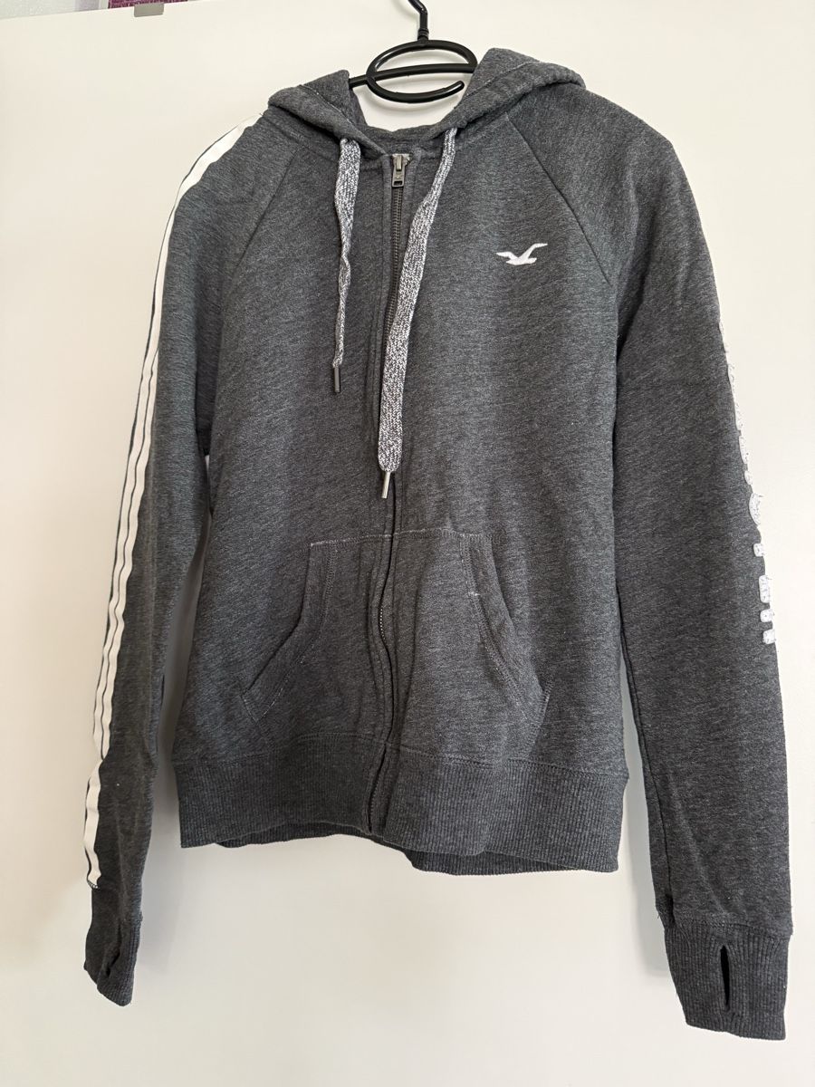 Hollister Kleiderpakete: Hollister Pulloverpaket – Gebraucht aus Zürich von pmorger01 1