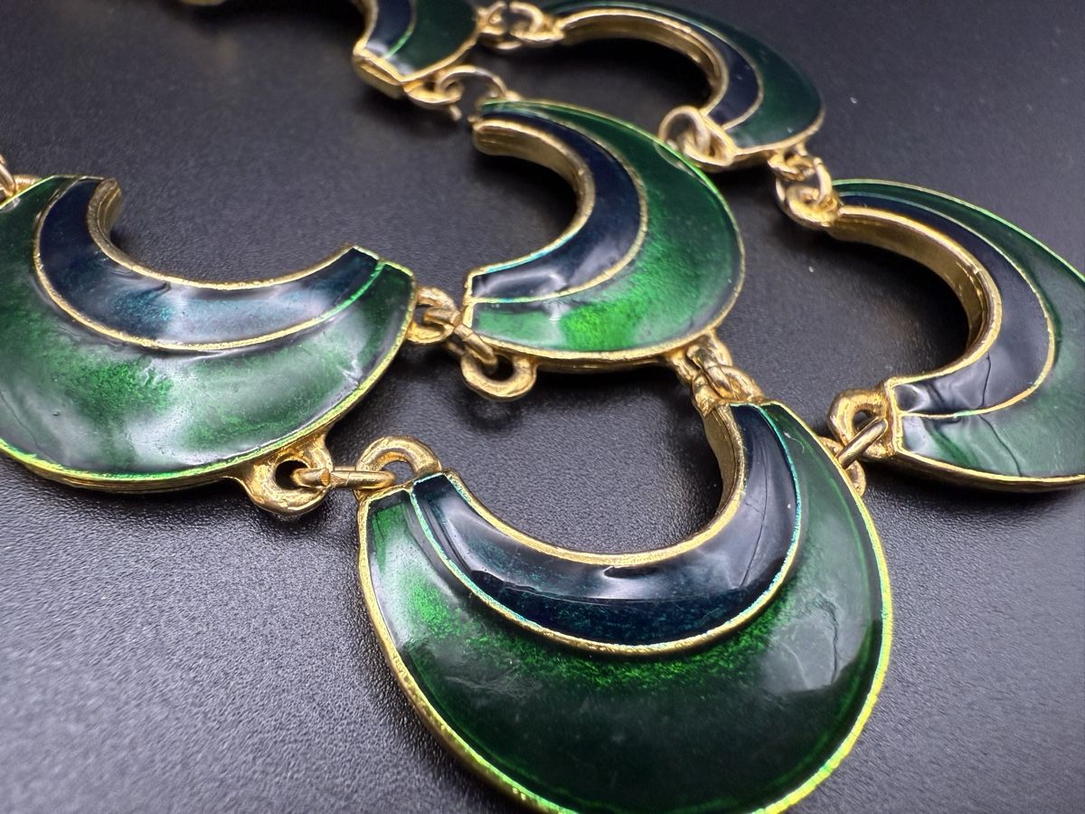 Catenine: Vintage Halskette mit grüner Emaille – Usato da Lamone venduto da LaCantinaMagica 6