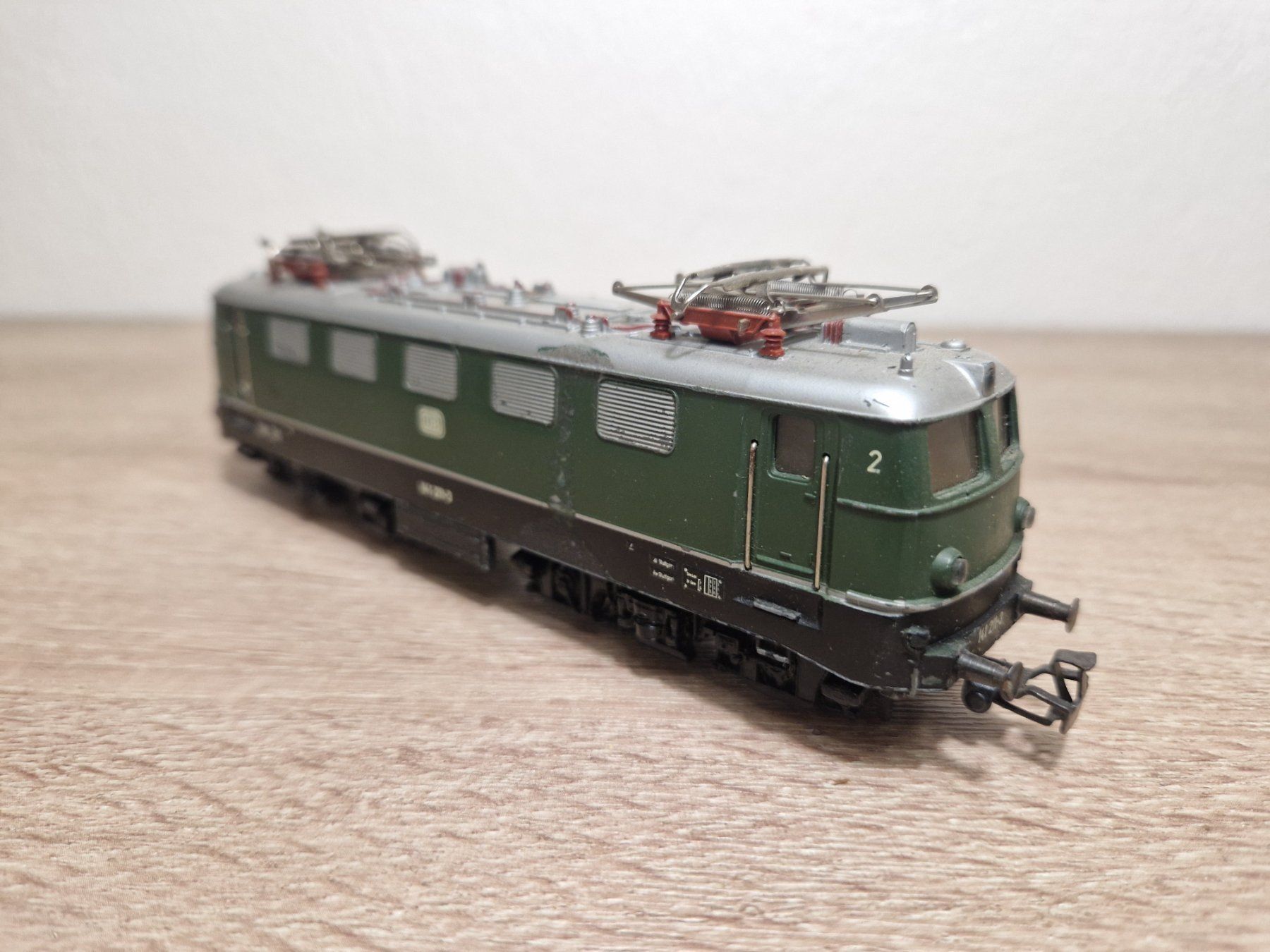 Märklin Modellini di ferrovie: Märklin E-Lok BR 141 DB H0 (P) – Usato da St-Aubin-Sauges venduto da Lo_Go 3