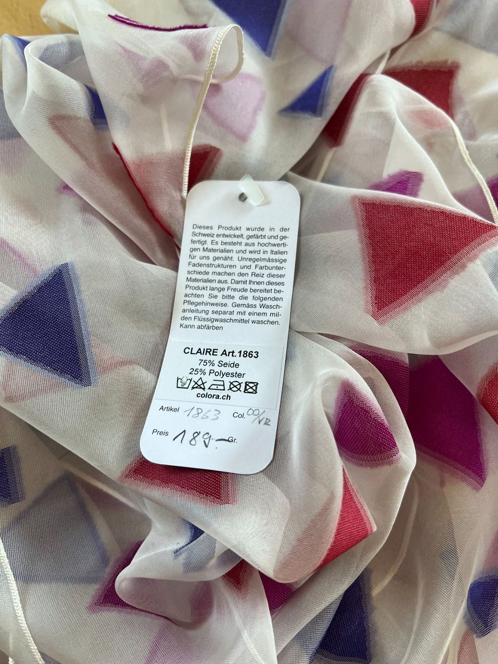 Colora Foulards, Tücher & Schals: Colora Schal, 75% Seide, NEU – Neu und originalverpackt aus Worb von farben20zauber 1