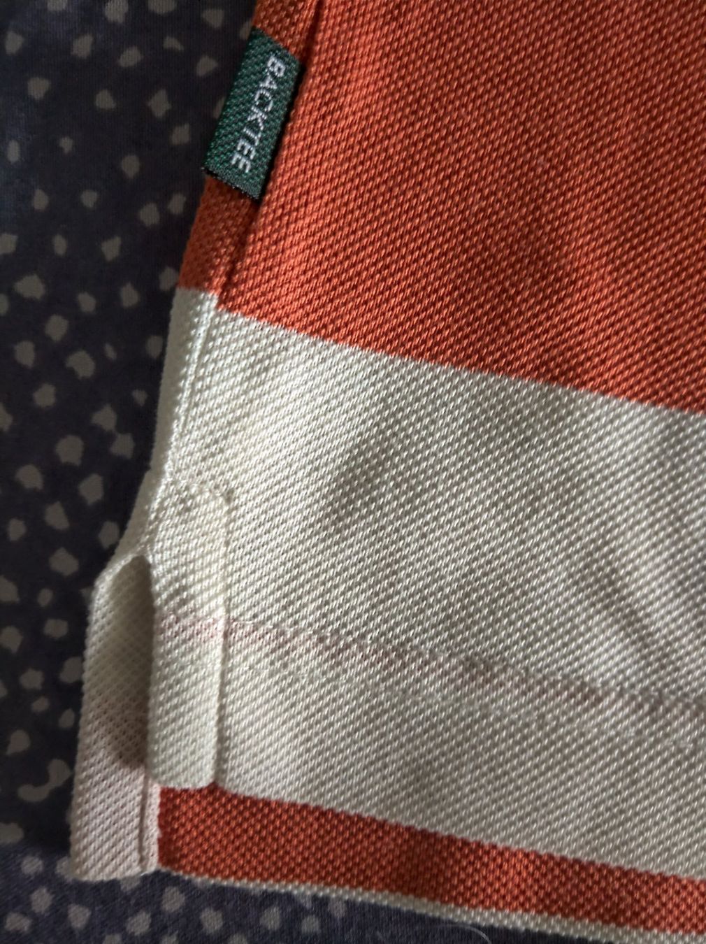 Magliette Polo: Polo T-Shirt von Back Tee – Nuovo (secondo la descrizione) da Salenstein venduto da Silly...0 8