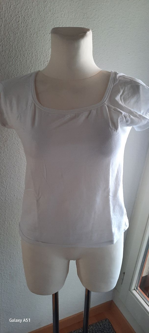 Opus T-Shirts: ***OPUS*** Basicshirt weiss Gr 42 – Gebraucht aus Wädenswil von H2H_Secondhandshop 1