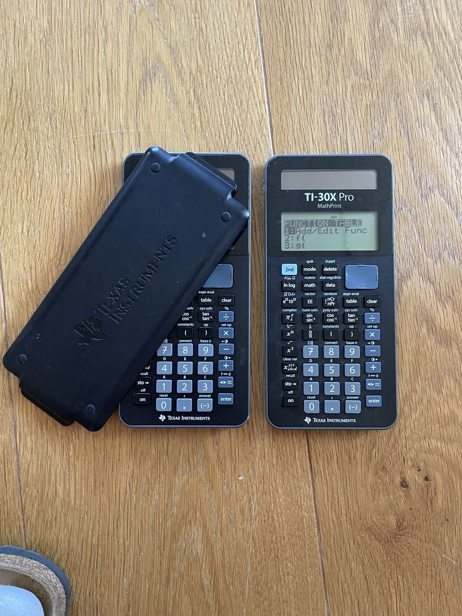 Texas Instruments Taschenrechner: 2x Texas Instruments TI-30X Pro Taschenrechner – Gebraucht aus Erlinsbach SO von sebastian_rech 1