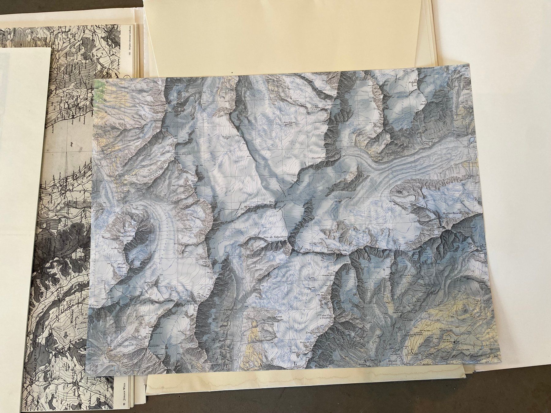 Cartine & Atlanti: 500 Jahre Schweizer Landkarten – Usato da Zürich venduto da fritzfranzantoni 8