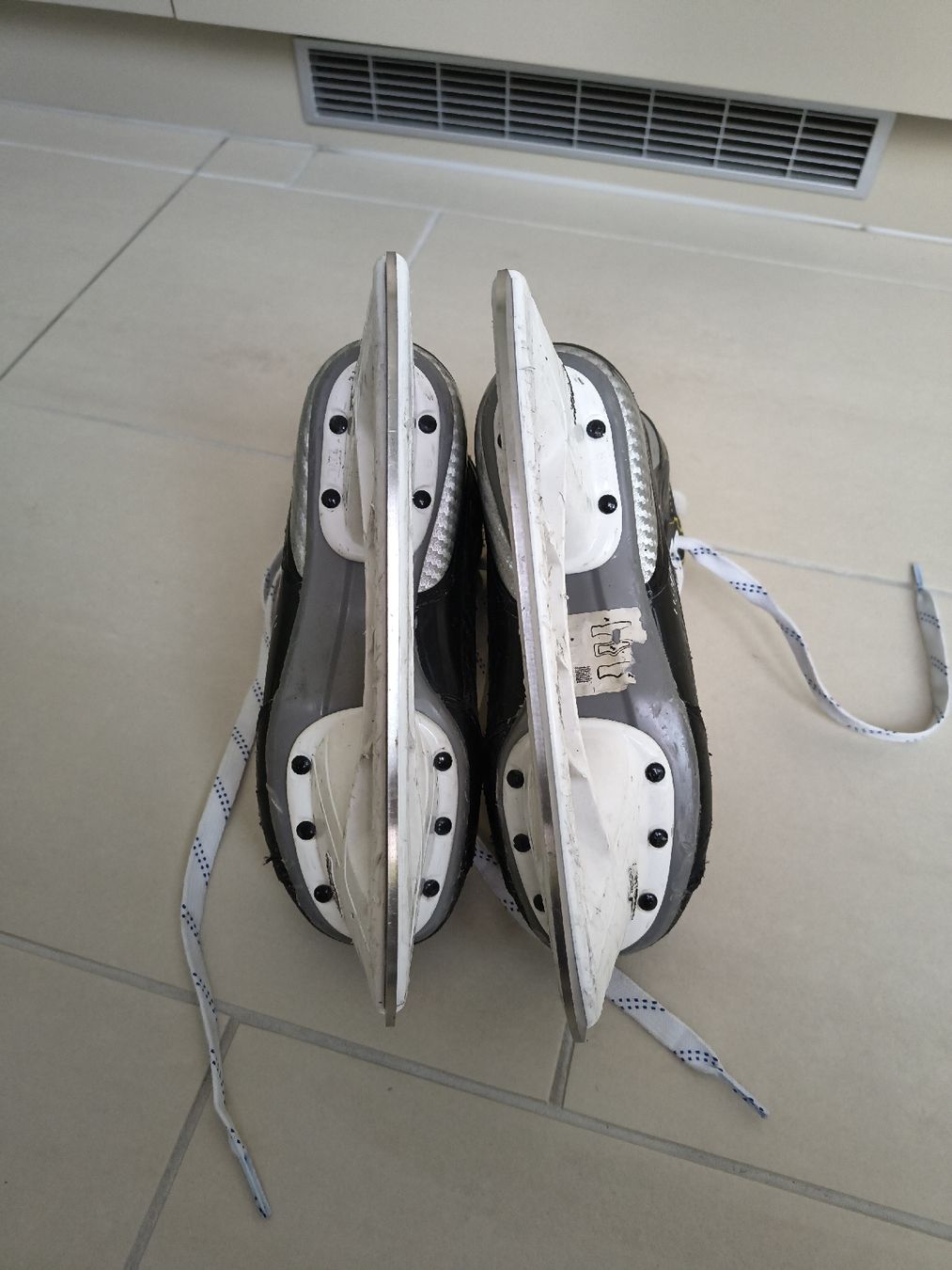 Bauer Pattini da ghiaccio: Bauer Supreme S35 – Usato da Zürich venduto da Gisi10 4