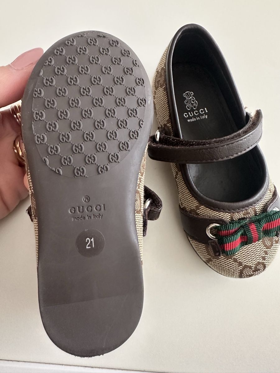 Gucci Scarpe per ragazzi: Gucci Kinderschuhe Gr. 21 – Usato da Muri AG venduto da danchizz 2