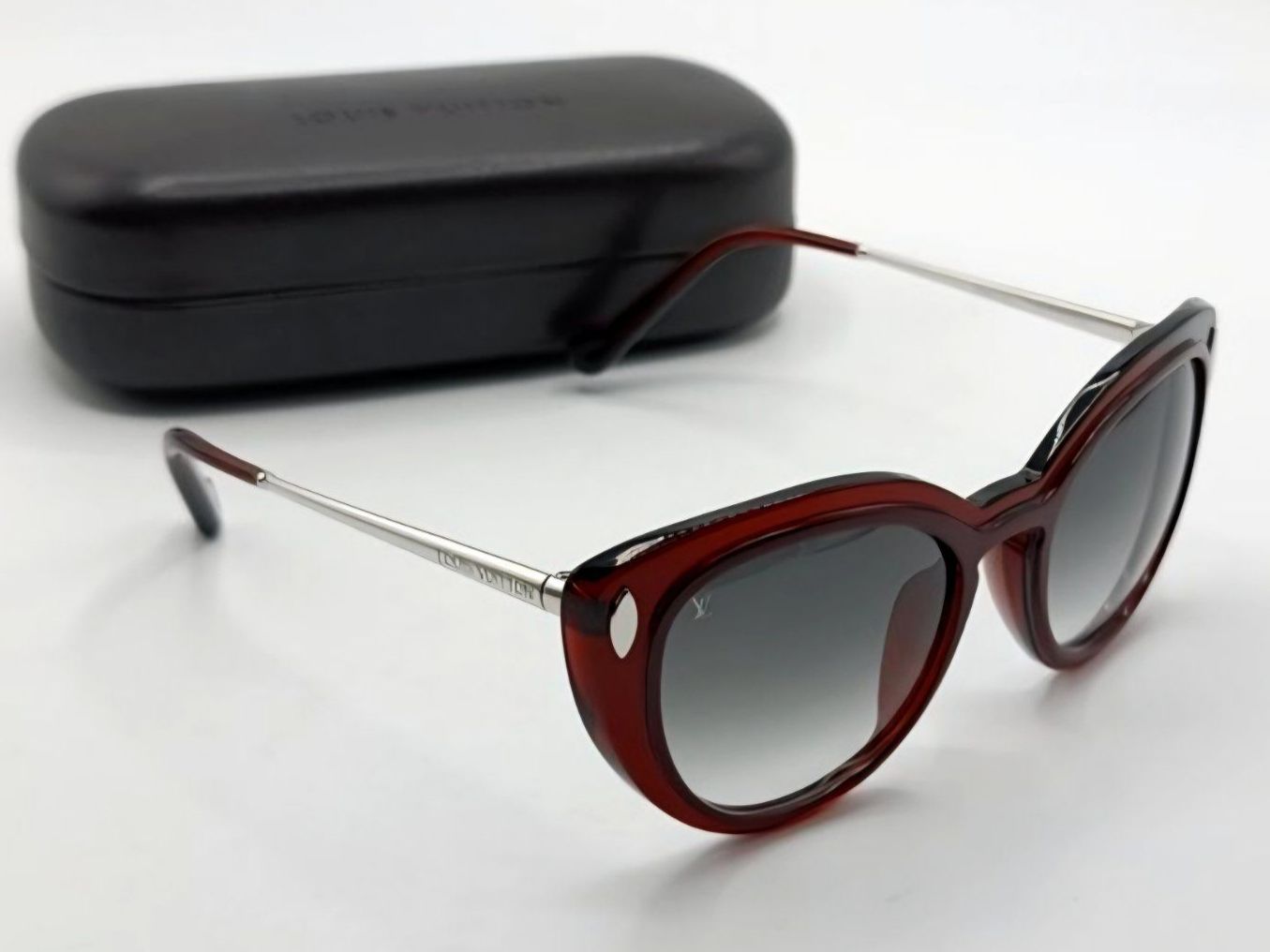 Louis Vuitton Occhiali & Lenti: Louis Vuitton - ZO783E - Sonnenbrille – Usato da Bad Ragaz venduto da Dave70