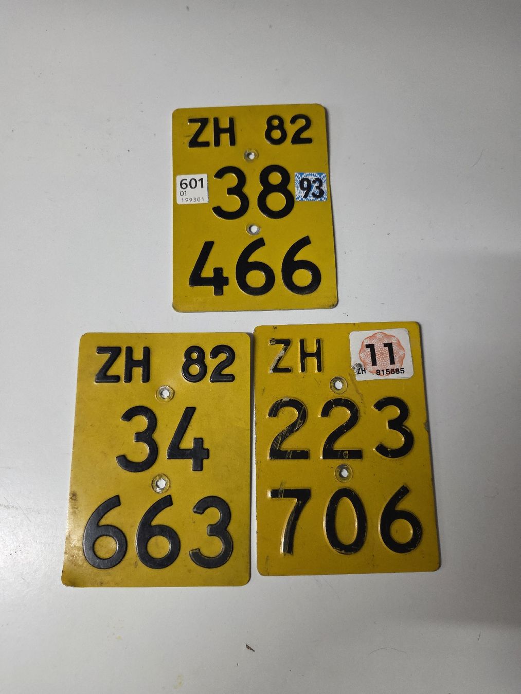 Ecriteaux: Nummernschilder ZH Töffli 3 Stk – D'occasion à Dorf par Echo_Elements 1