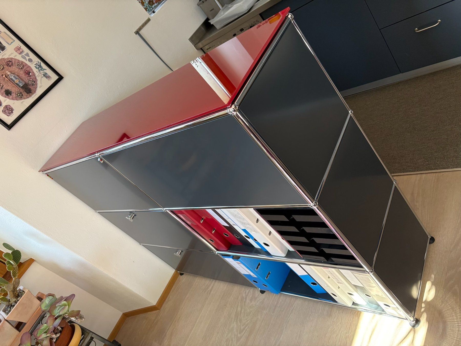 Piatti di portata: USM Platte Glas Rot – Usato da Zürich venduto da RolloTheCat 3
