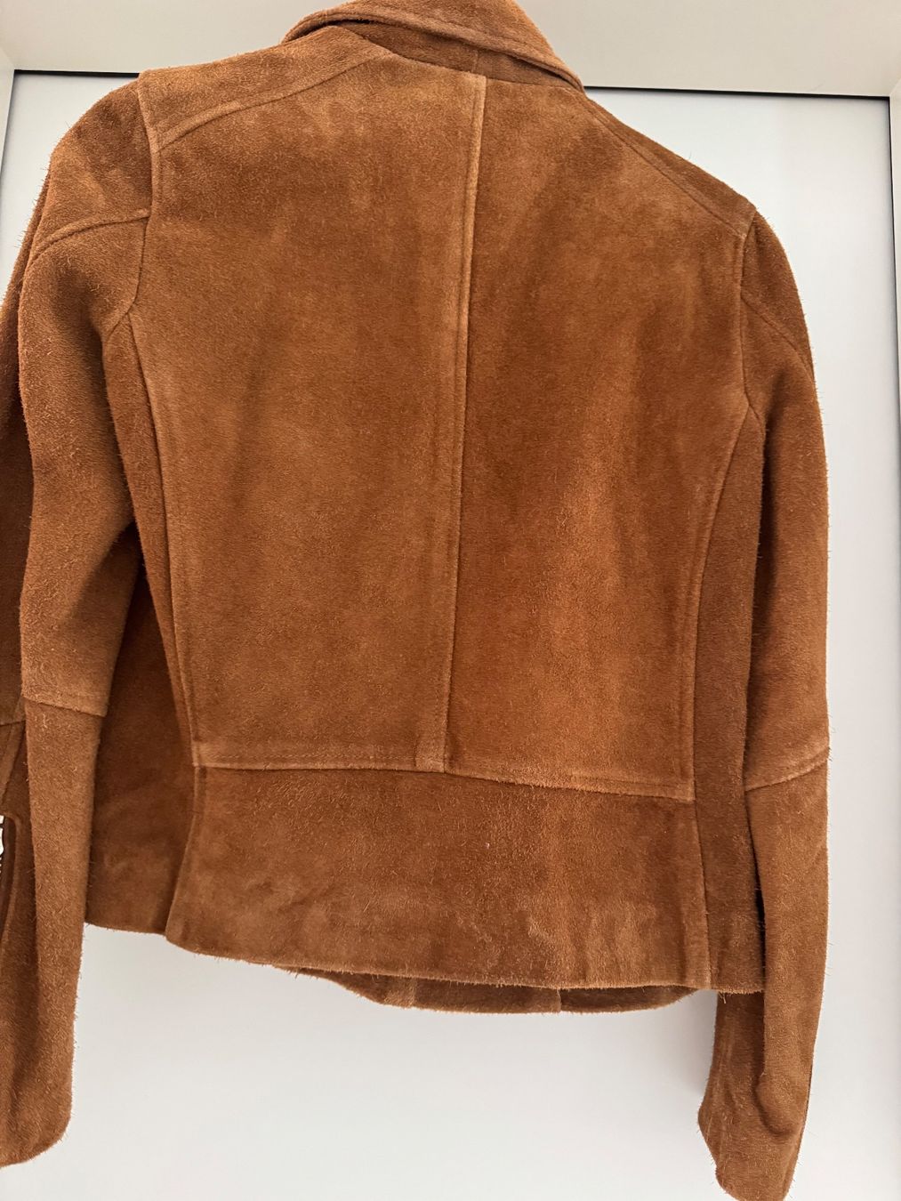 Giacche: Trendige Wildlederjacke, Grösse – Nuovo e nell'imballaggio originale da Locarno venduto da Galbanino 1