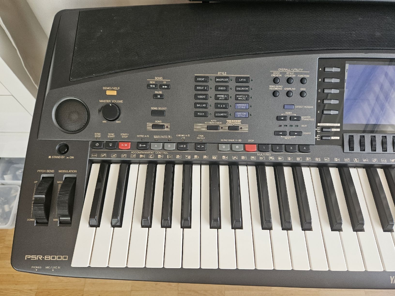 Yamaha Strumenti musicali: PROFIKEYBOARD YAMAHA PSR 8000 – Usato da Zürich venduto da Freblu48 7