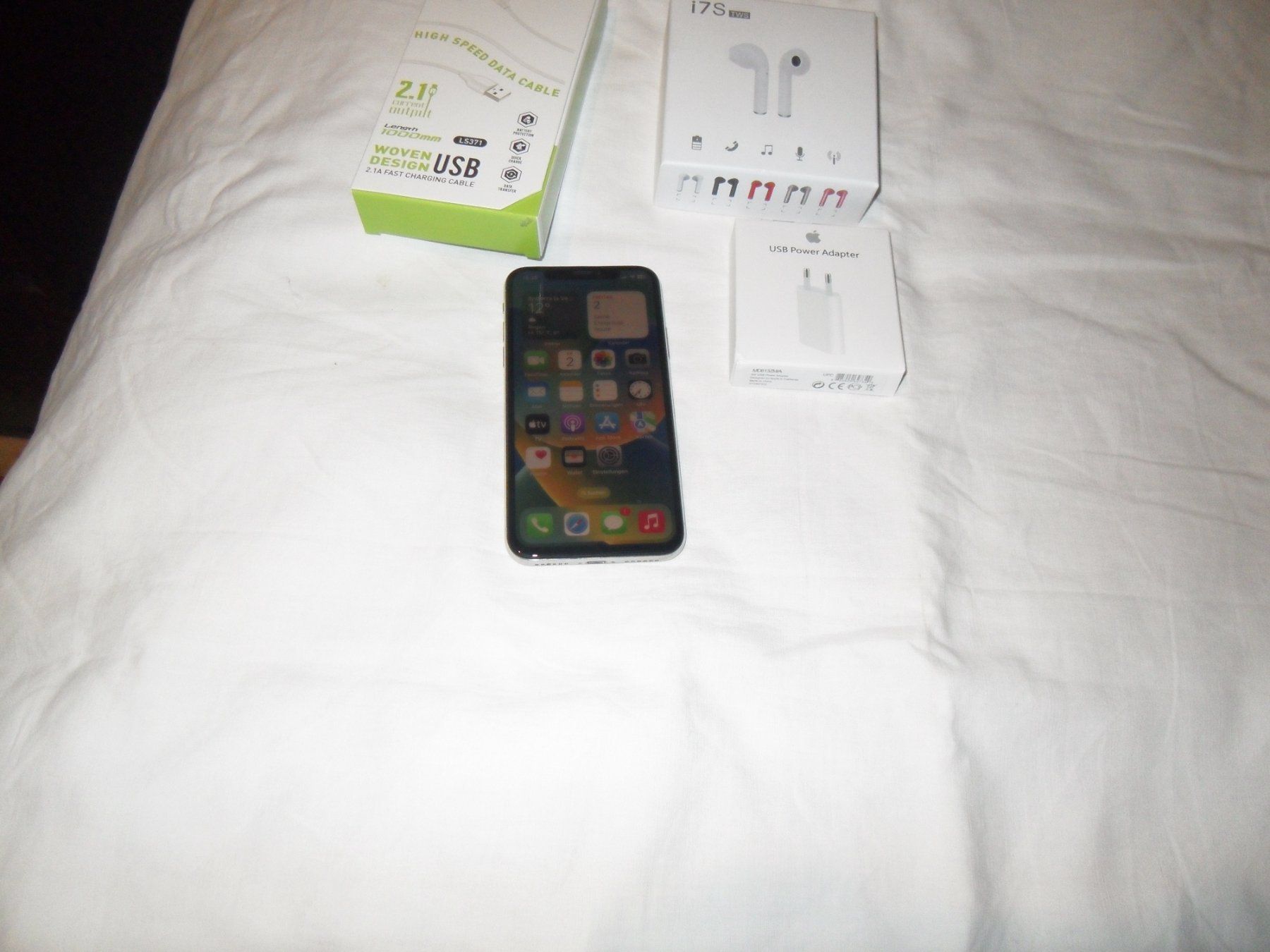 Apple Telefoni cellulari / Smartphones: iphone X 256GB  Ohne sim Lock – Usato da Zuchwil venduto da t.rachel 9