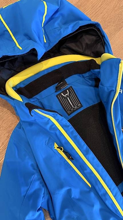 Giacche & Cappotti: HYRA Winterjacke - Skijacke 128 – Usato da Steinhausen venduto da inmumi 1