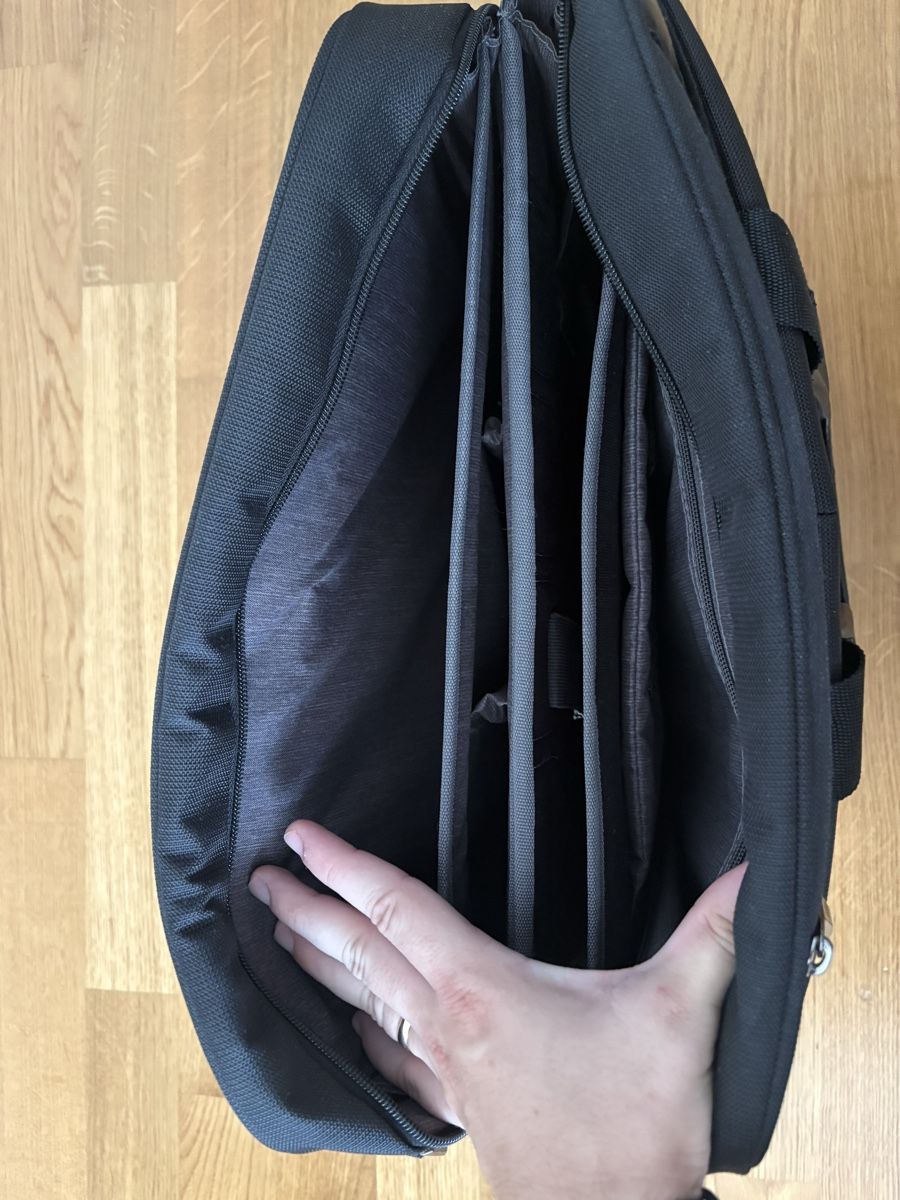 Samsonite Valigie & Borse: Samsonite Laptoptasche schwarz 48x33x10cm  – Usato da Oetwil a.d. Limmat venduto da DG91 1
