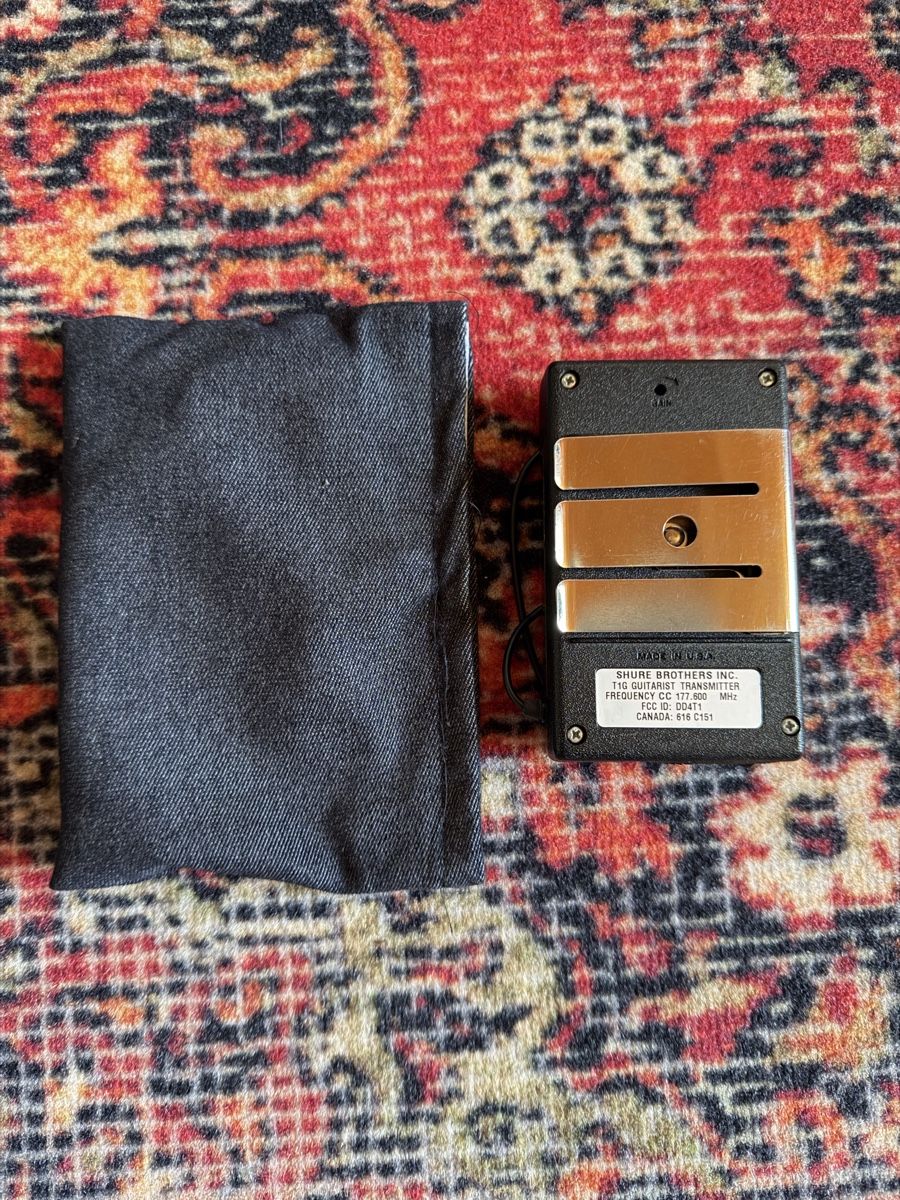 Strumenti musicali: Shure Wireless Guitar System - Vintage Audio Gear – Usato da Bussigny venduto da MusicMan89 2