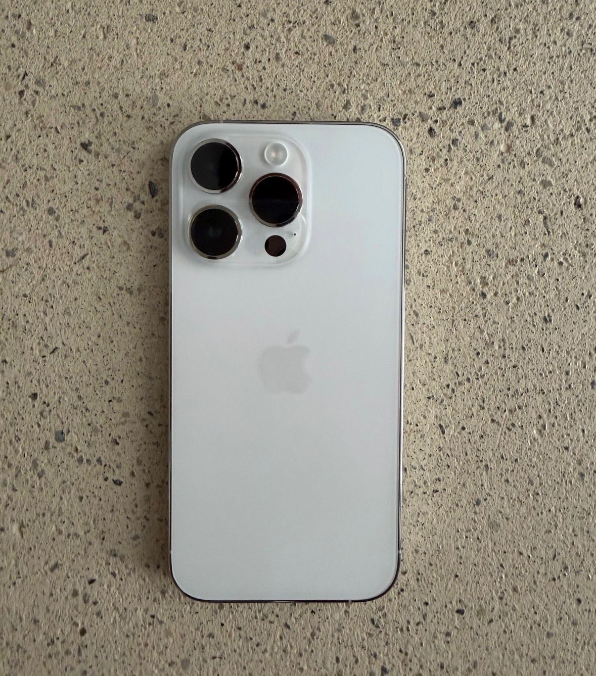 Apple Telefoni cellulari / Smartphones: Iphone 14 pro 256 GB – Nuovo (secondo la descrizione) da Dübendorf venduto da dal_2mgj 1