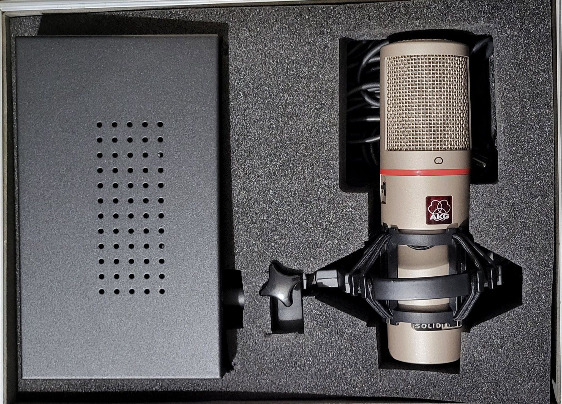 Akg Microfoni: Microphone Solidtube AKG. (Lire la description) – Usato da Villars-sur-Glâne venduto da rifzari