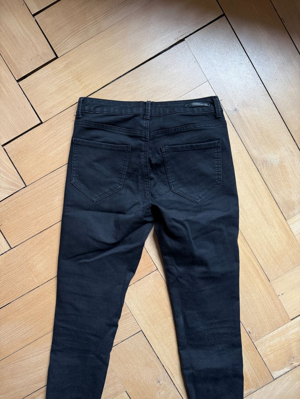 Zara Jeans: ZARA - Skinny Jeans schwarz 36 – Gebraucht aus Zürich von Diazaio 2