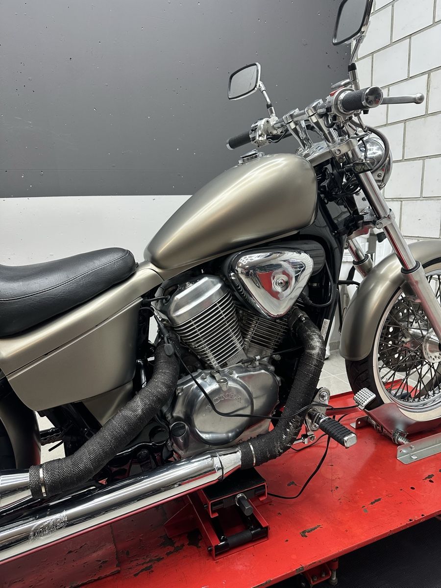 Honda Altro: Honda Shadow 600 Bobber – Usato da Pringy venduto da Antoine512ENJ 8