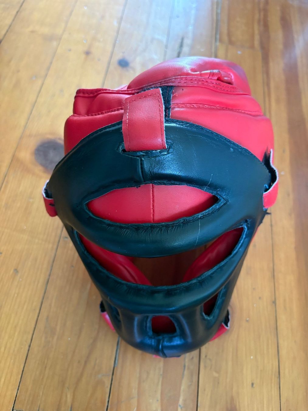Abbigliamento & accessori d'epoca: Casque art martial combat marque Blitz taille L – Usato da Sion venduto da edelweissse 2