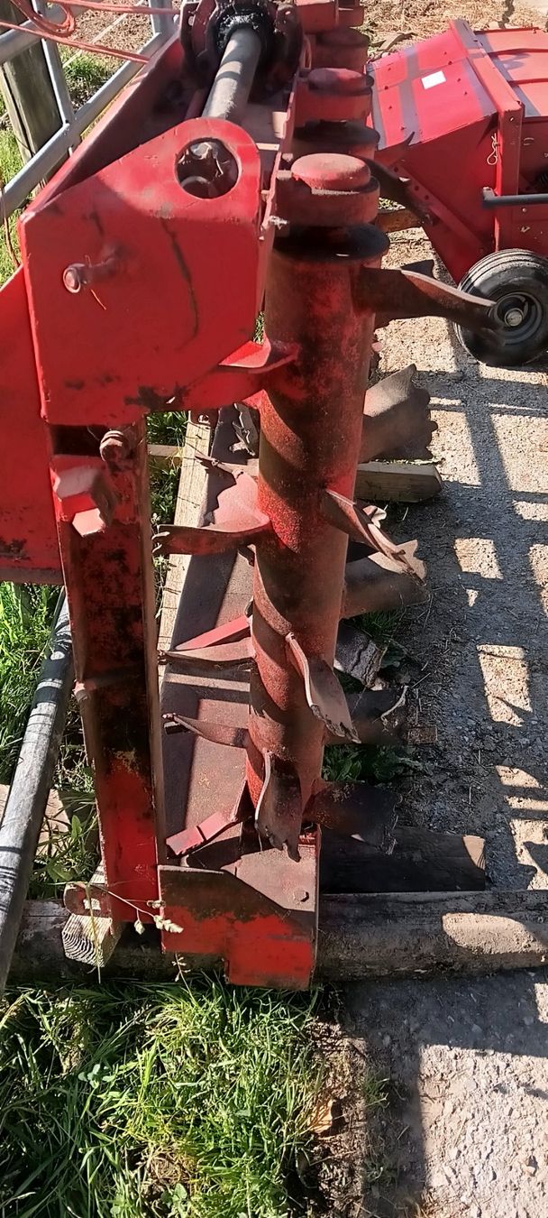 Tutte le macchine: Streuagregat zu Mistzetter Muli – Usato da Eriswil venduto da polytrac02 1